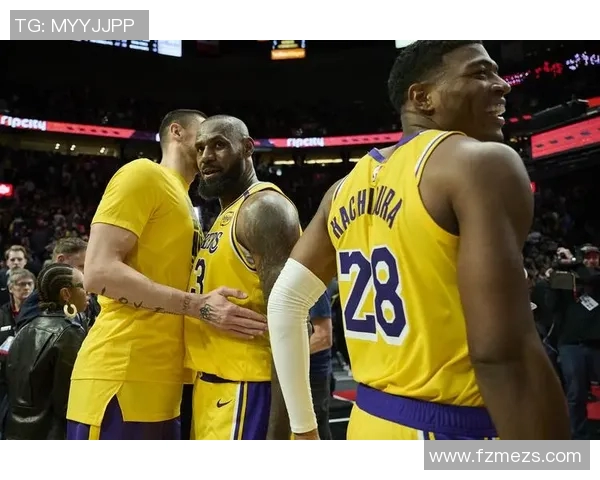 湖人对阵骑士精彩回放11月22日比赛全程回顾与精彩瞬间分析 湖人对阵骑士精彩回放11月22日比赛全程回顾与精彩瞬间分析