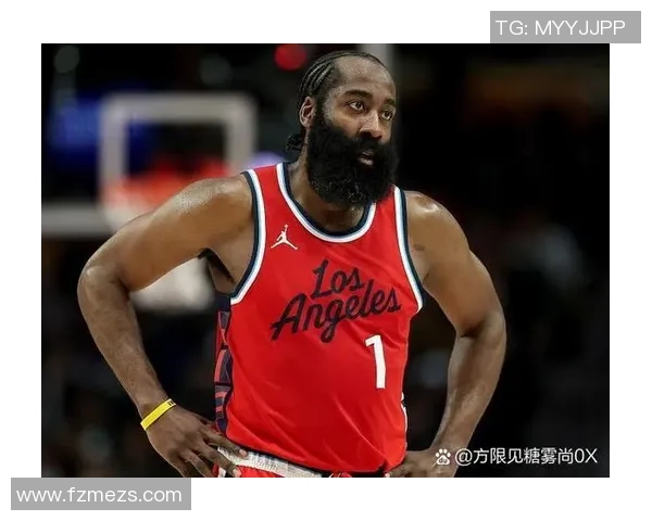 马刺与尼克斯激战正酣NBA经典对决再度上演球迷热情高涨 马刺与尼克斯激战正酣NBA经典对决再度上演球迷热情高涨